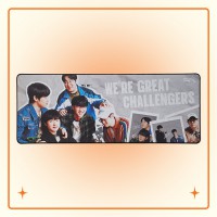 [HLE] 25 HLE Slogan Desk Pad